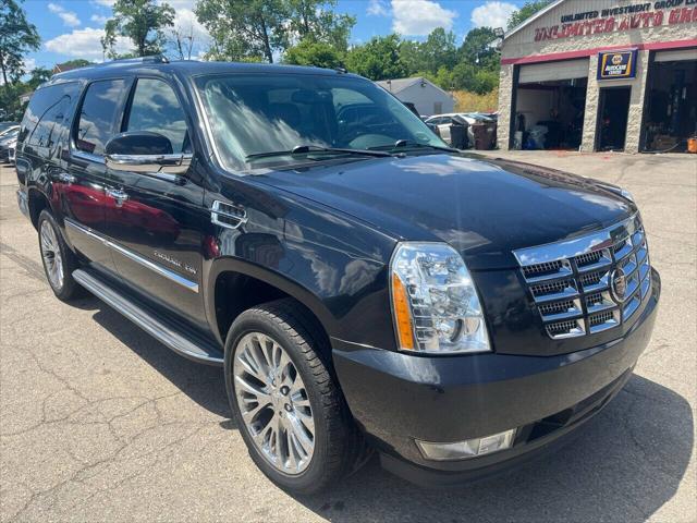 used 2012 Cadillac Escalade ESV car, priced at $11,995