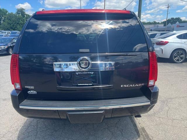 used 2012 Cadillac Escalade ESV car, priced at $11,995