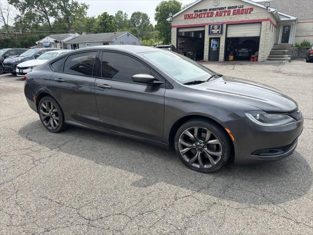 used 2016 Chrysler 200 car, priced at $10,995