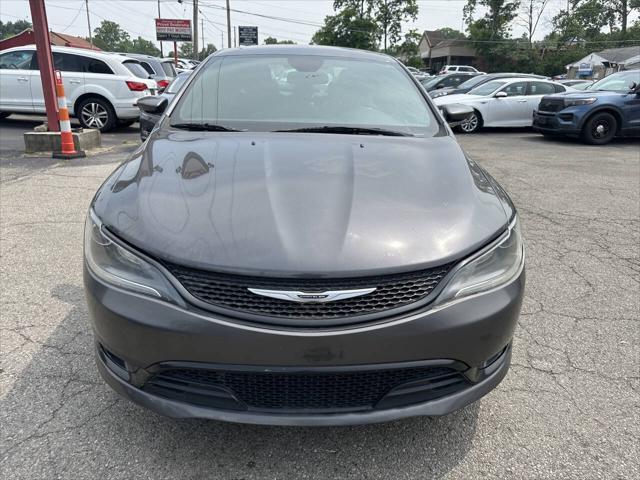 used 2016 Chrysler 200 car, priced at $10,995