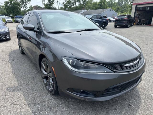 used 2016 Chrysler 200 car, priced at $10,995