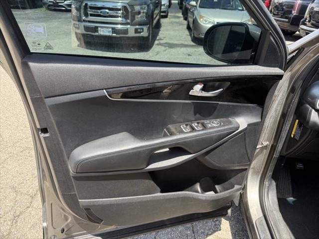 used 2016 Kia Sorento car, priced at $9,495