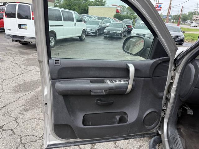 used 2009 Chevrolet Silverado 1500 car, priced at $7,995