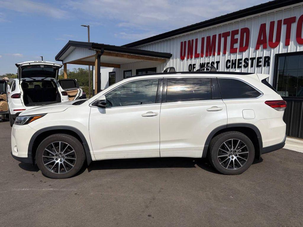 used 2017 Toyota Highlander car, priced at $17,995