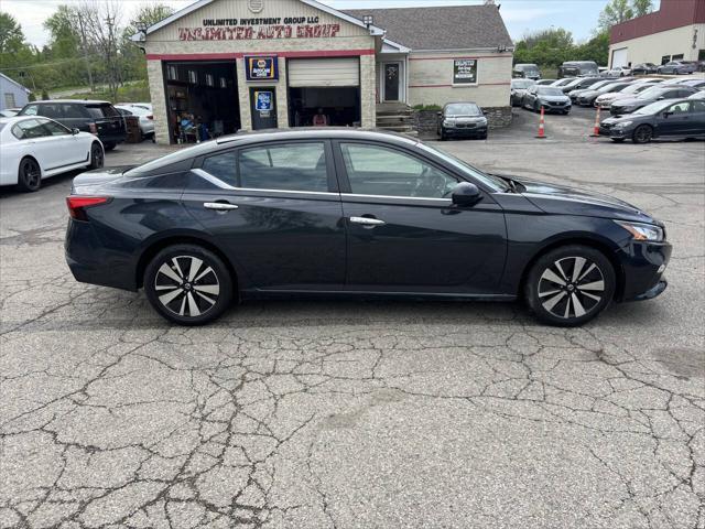 used 2022 Nissan Altima car, priced at $15,995