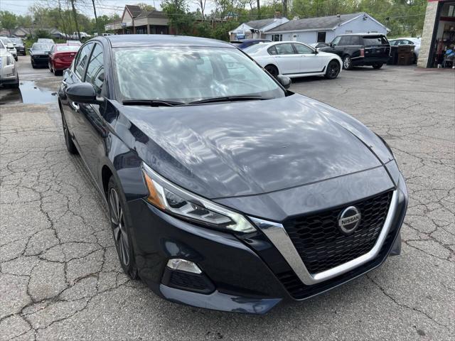 used 2022 Nissan Altima car, priced at $15,995