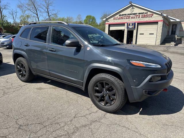 used 2017 Jeep Cherokee car, priced at $12,995