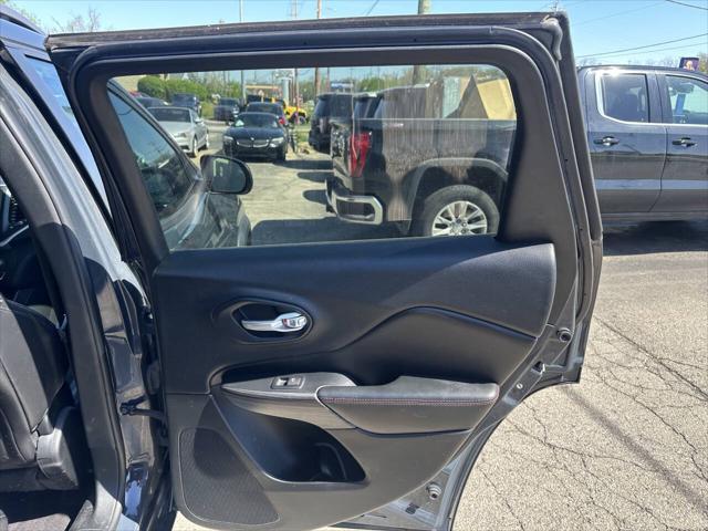 used 2017 Jeep Cherokee car, priced at $12,995