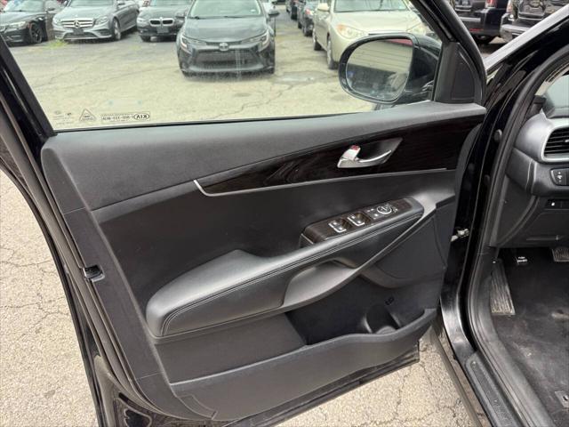 used 2019 Kia Sorento car, priced at $12,995