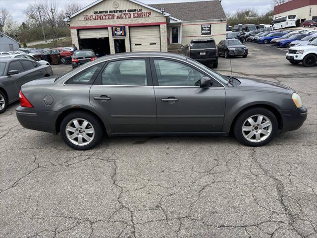 used 2005 Ford Five Hundred car, priced at $4,995
