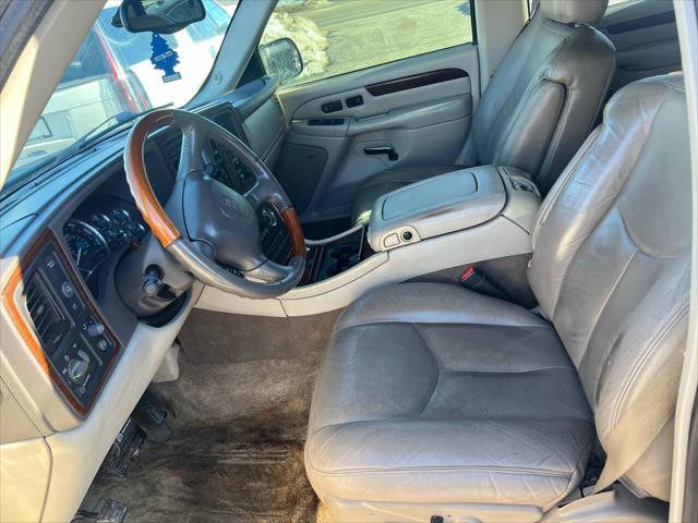 used 2002 Cadillac Escalade car, priced at $4,495