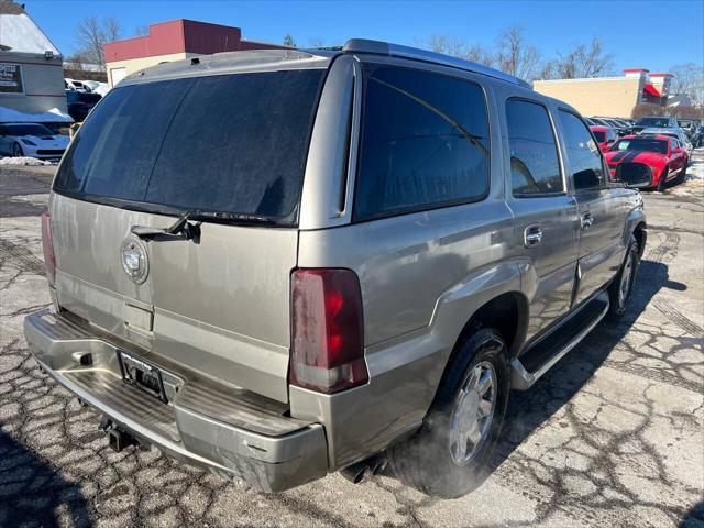 used 2002 Cadillac Escalade car, priced at $4,495