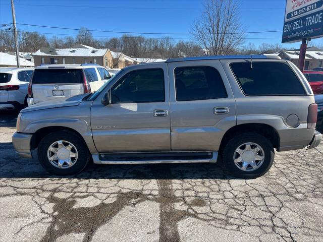 used 2002 Cadillac Escalade car, priced at $4,495