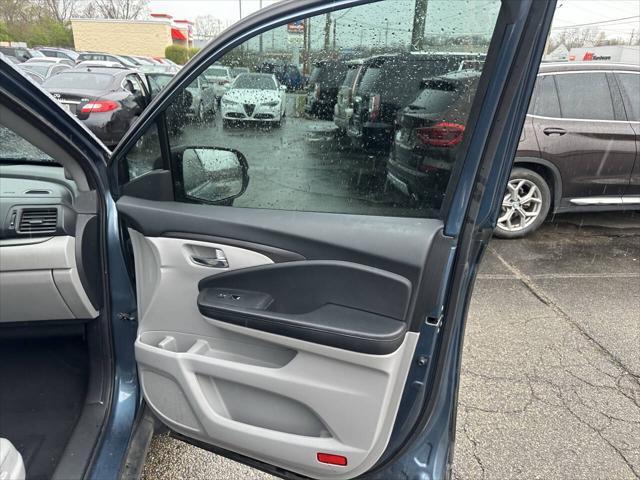 used 2017 Honda Pilot car, priced at $13,995
