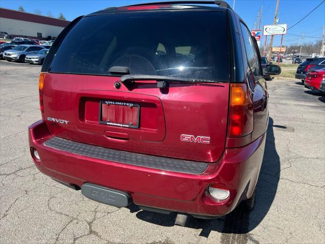 used 2007 GMC Envoy car, priced at $2,995