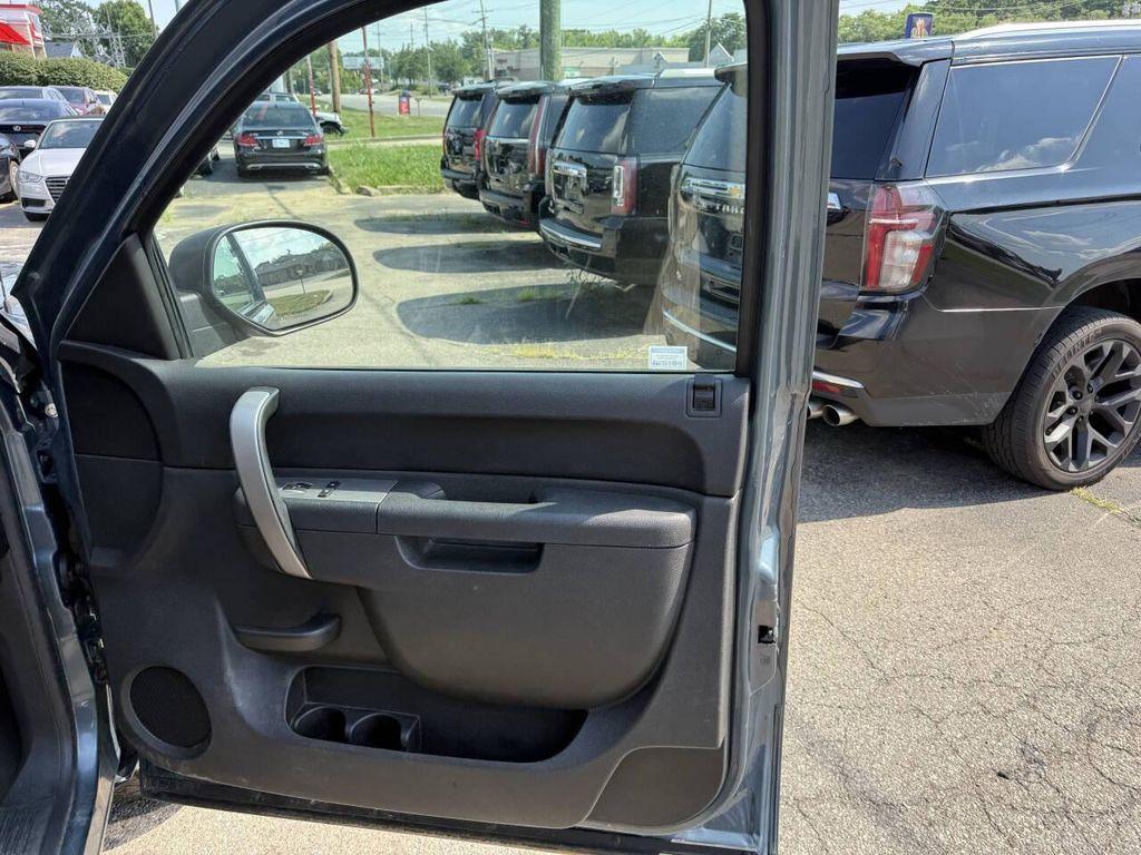 used 2013 GMC Sierra 1500 car, priced at $11,995