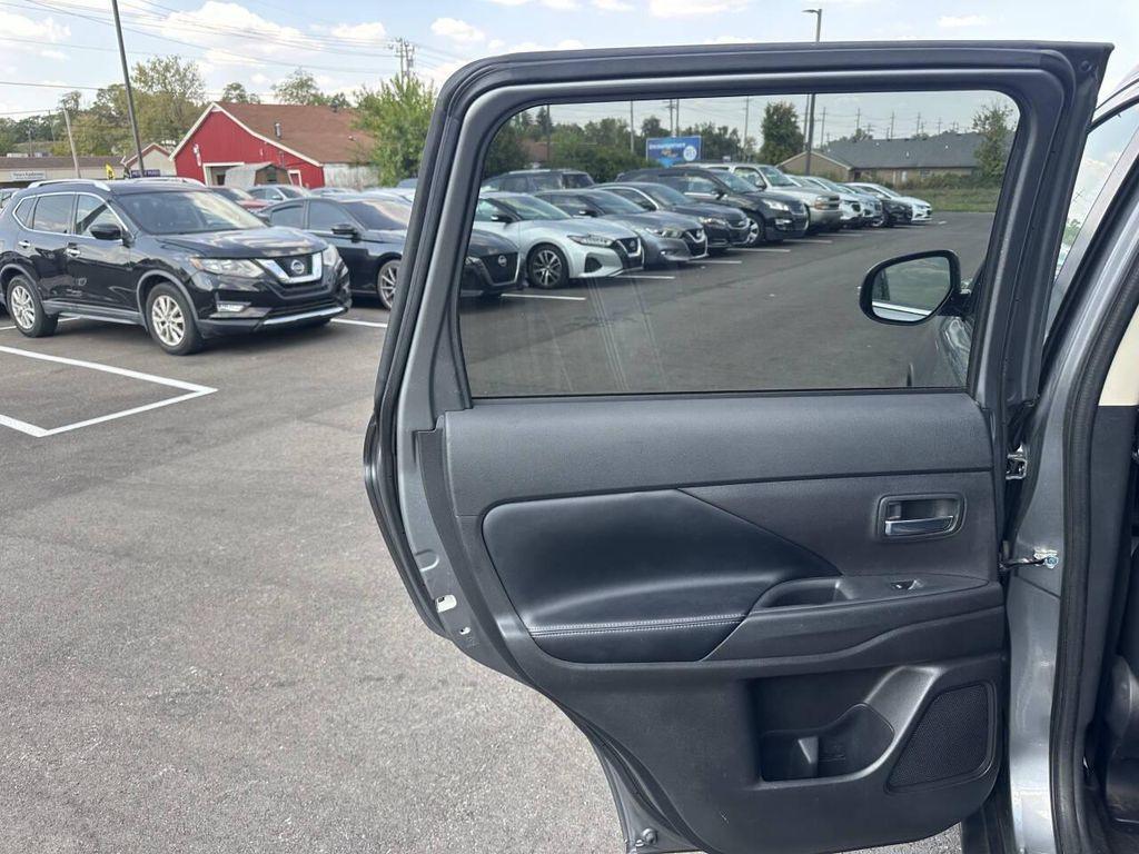 used 2020 Mitsubishi Outlander car, priced at $12,995