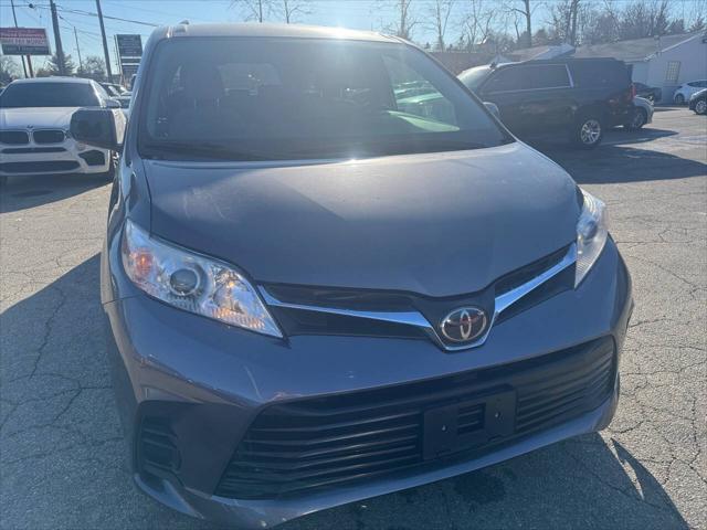 used 2018 Toyota Sienna car, priced at $15,995