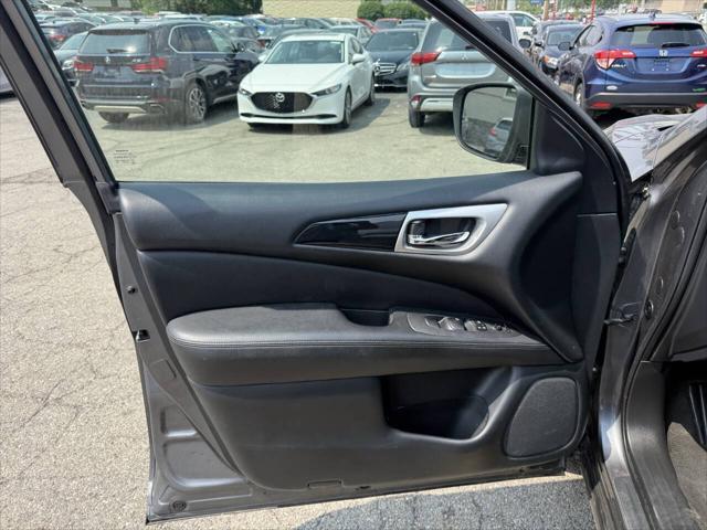 used 2020 Nissan Pathfinder car, priced at $13,995