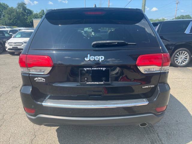 used 2017 Jeep Grand Cherokee car, priced at $12,995