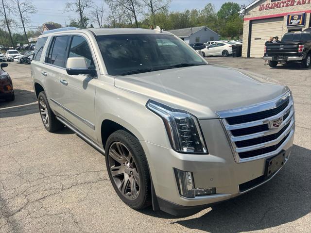 used 2015 Cadillac Escalade car, priced at $18,995