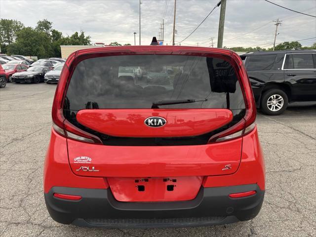 used 2021 Kia Soul car, priced at $10,995