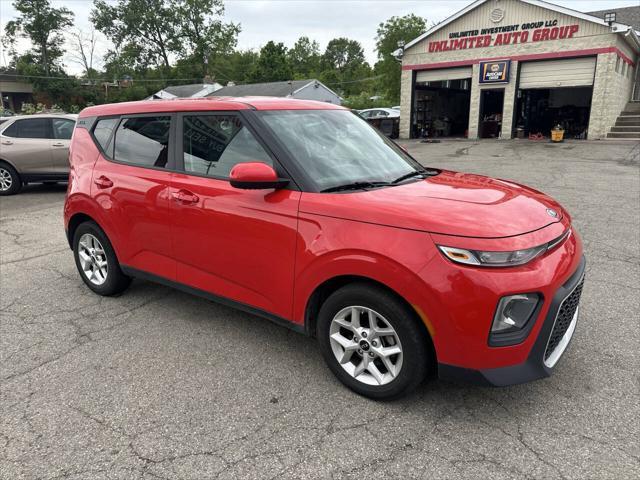 used 2021 Kia Soul car, priced at $10,995