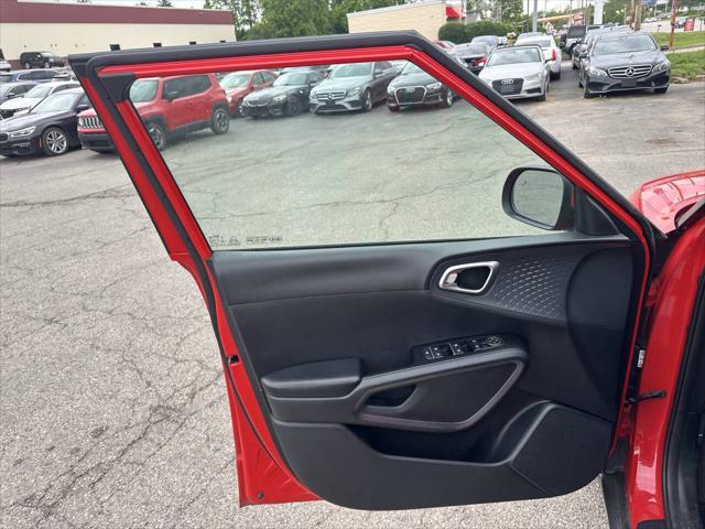 used 2021 Kia Soul car, priced at $10,995