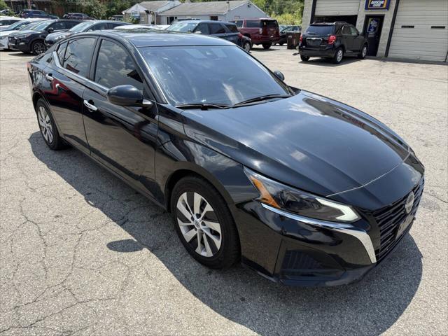 used 2023 Nissan Altima car, priced at $15,995