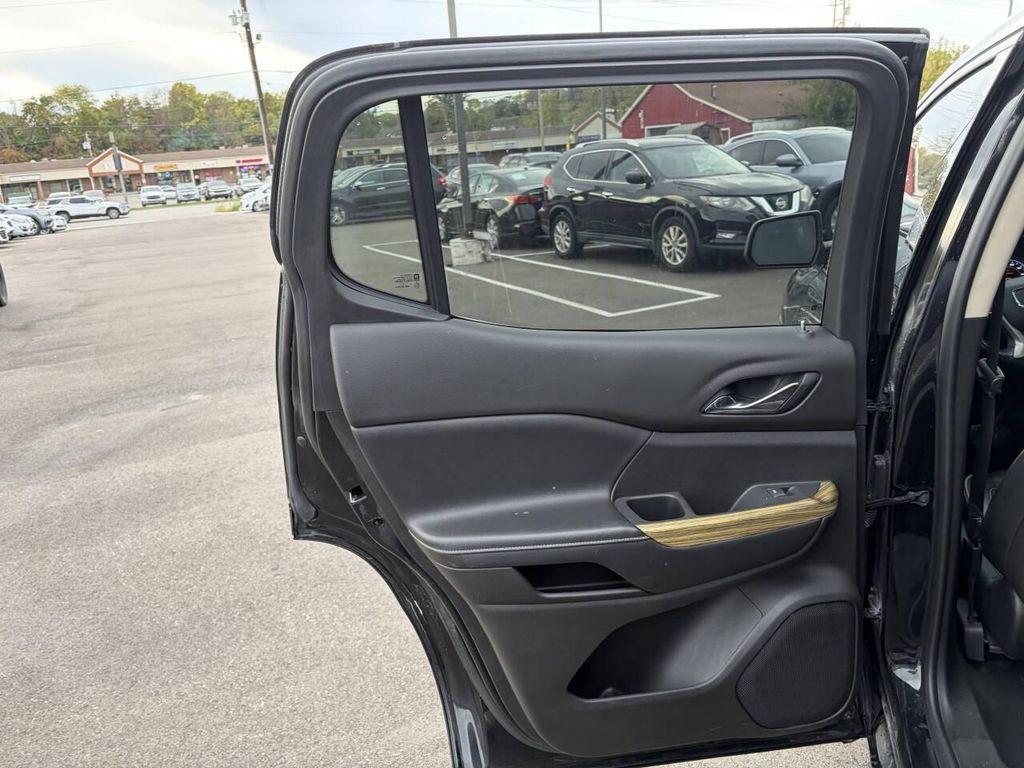 used 2019 GMC Acadia car, priced at $19,995