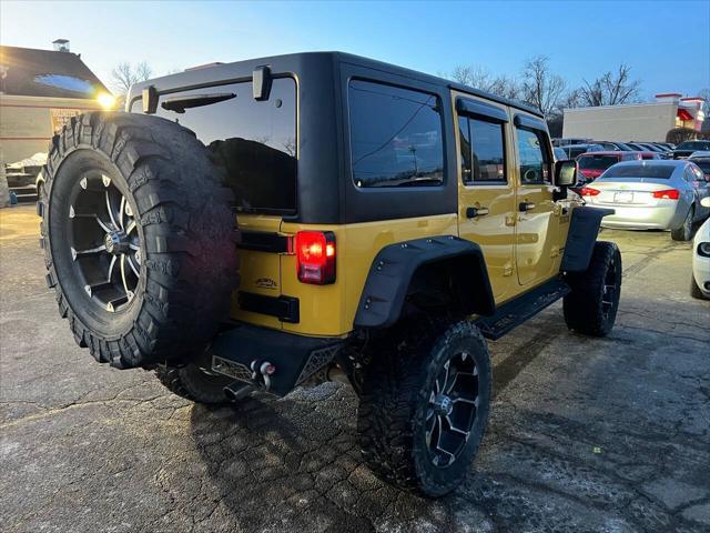 used 2015 Jeep Wrangler Unlimited car, priced at $17,995