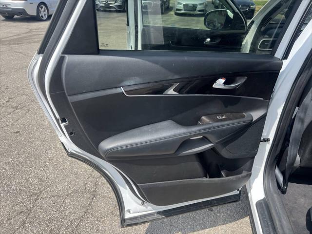 used 2018 Kia Sorento car, priced at $10,995