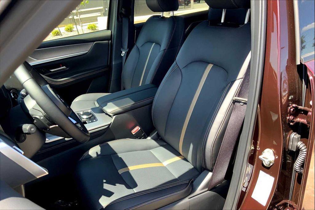 new 2025 Mazda CX-90 car, priced at $52,730