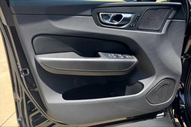 used 2022 Volvo XC60 car, priced at $37,888