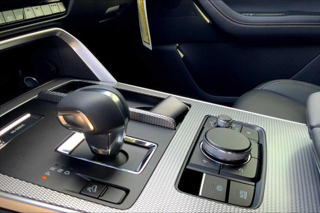 new 2025 Mazda CX-90 car, priced at $43,620