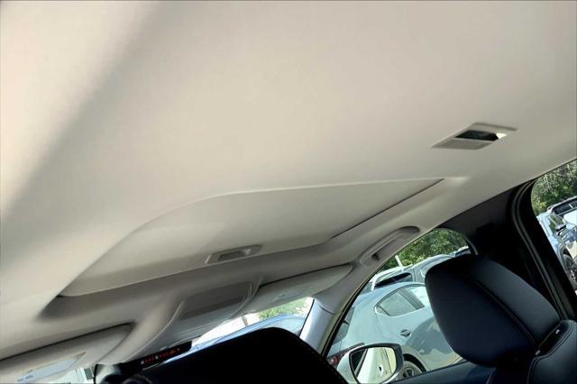 new 2025 Mazda CX-90 car, priced at $43,620