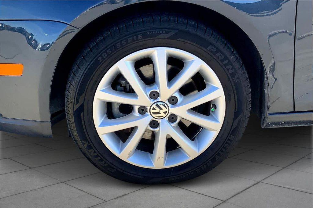 used 2010 Volkswagen Jetta car, priced at $5,988