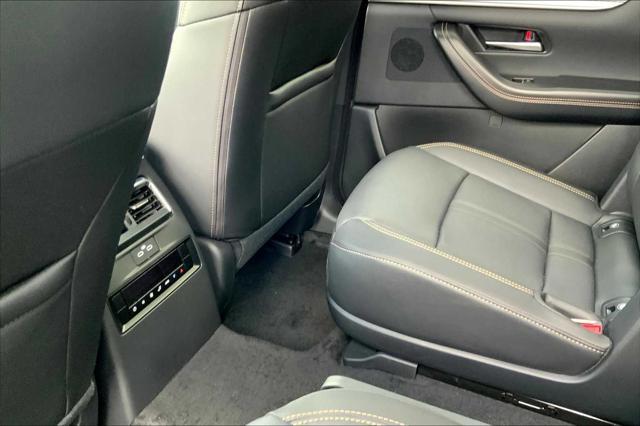 new 2025 Mazda CX-90 car, priced at $43,620