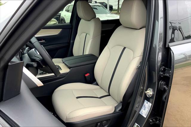 new 2025 Mazda CX-90 car, priced at $43,585