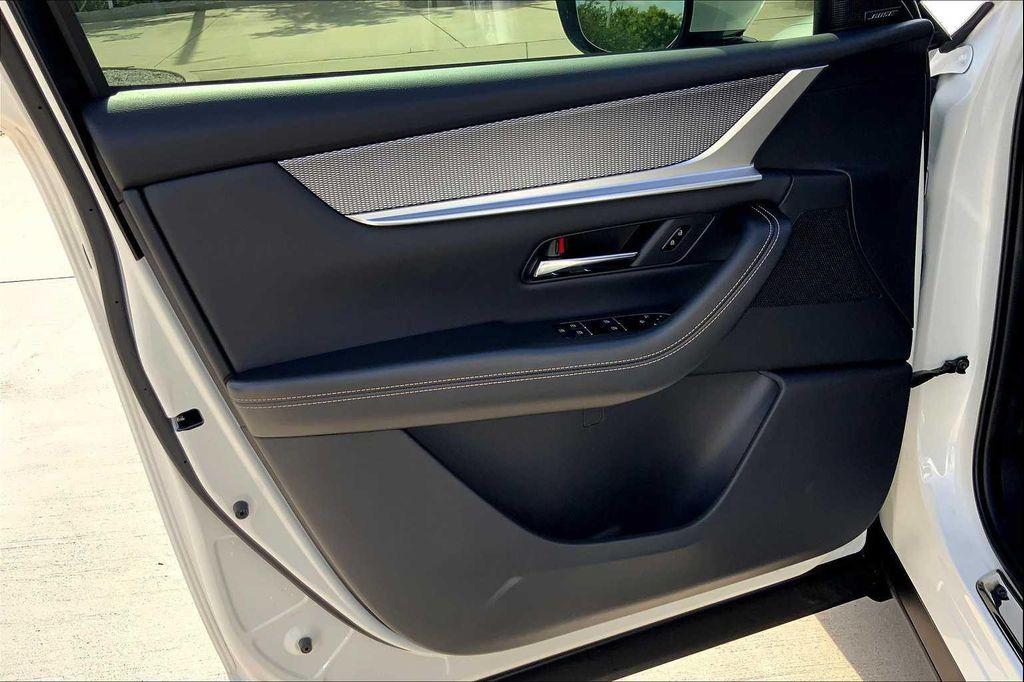 new 2025 Mazda CX-90 car, priced at $53,040