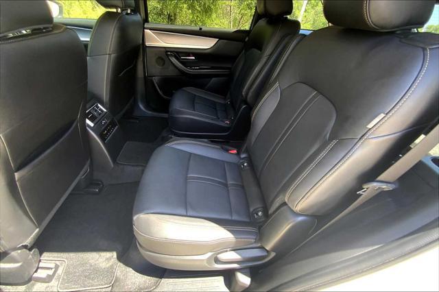 used 2025 Mazda CX-90 car, priced at $35,988