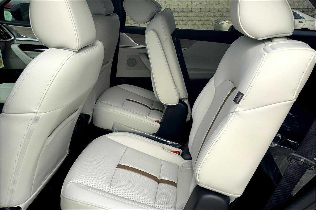 new 2025 Mazda CX-90 car, priced at $51,705