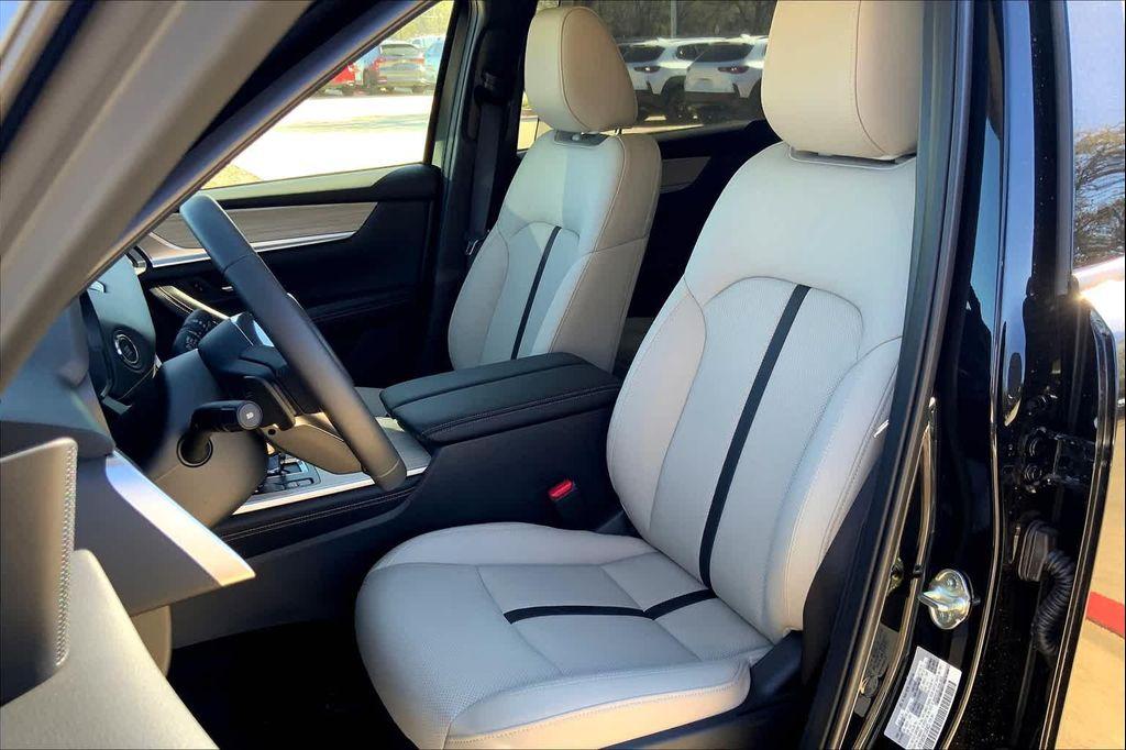 new 2025 Mazda CX-90 car, priced at $43,025