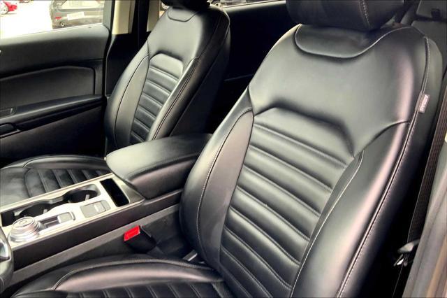 used 2024 Ford Edge car, priced at $25,490
