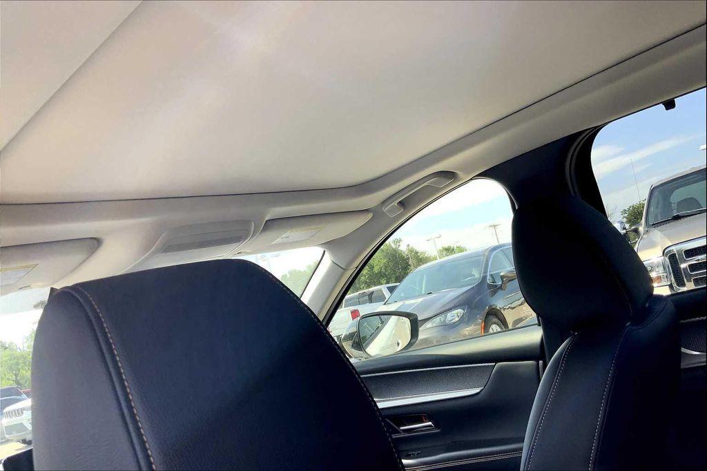 new 2025 Mazda CX-90 car, priced at $49,625