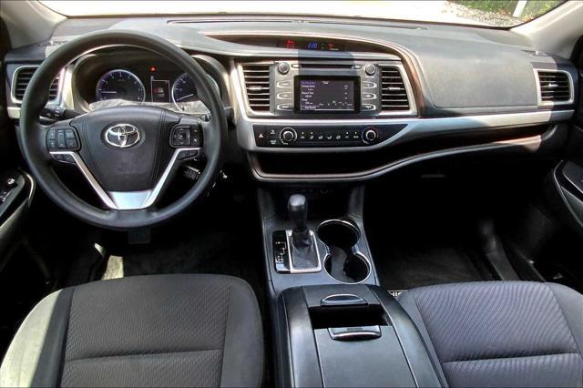 used 2018 Toyota Highlander car, priced at $22,890