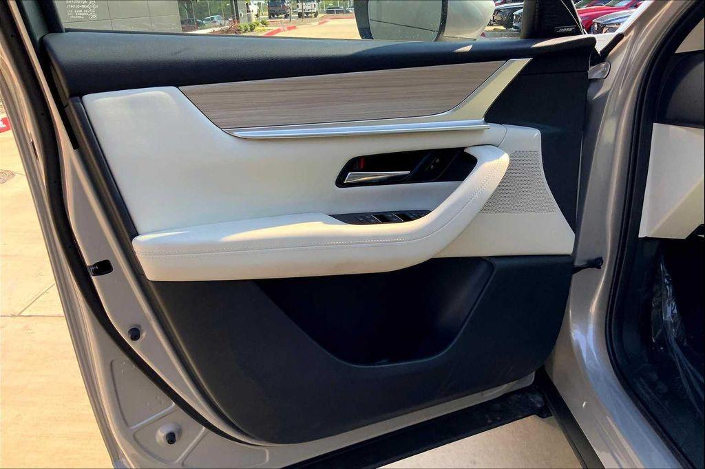 new 2025 Mazda CX-90 PHEV car, priced at $59,405