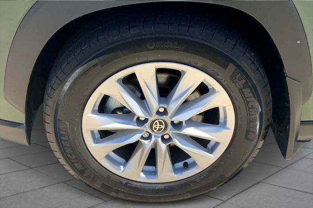 used 2024 Toyota Corolla Cross car, priced at $24,990