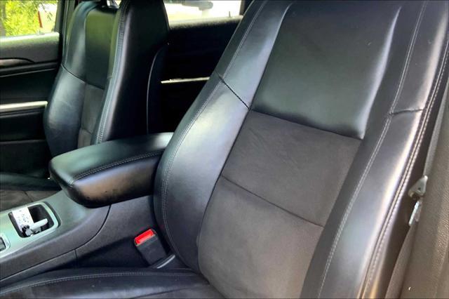used 2020 Jeep Grand Cherokee car, priced at $21,488