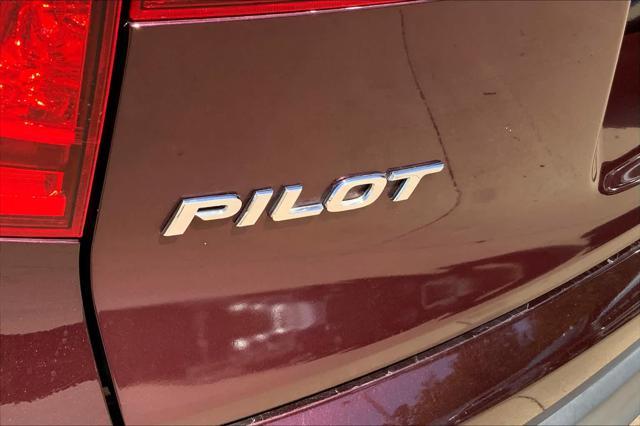 used 2016 Honda Pilot car, priced at $13,499